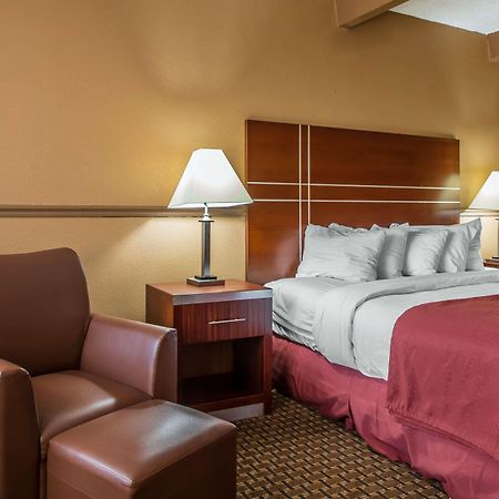 Quality Inn East Dubuque Eksteriør bilde
