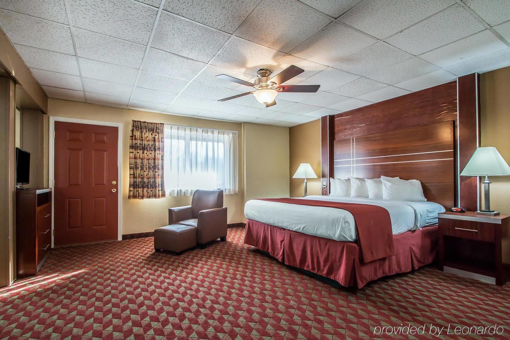 Quality Inn East Dubuque Eksteriør bilde